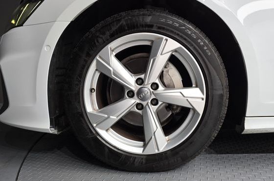 Audi A6 40 TDI — пробег 126 729 км — фото 5 из 5