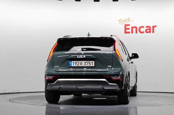 Kia Niro Signature — пробег 86 891 км — фото 4 из 5