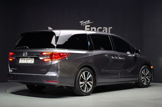 Honda Odyssey 3.5 5th — пробег 85 726 км — фото 2 из 5