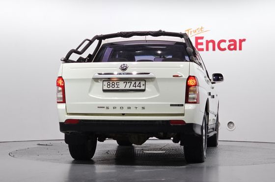 Ssangyong KORANDO 2.2 EXTREME 4WD — пробег 97 912 км — фото 4 из 5