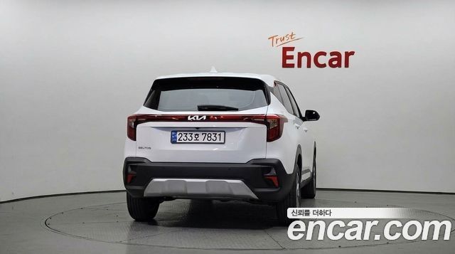 Kia Seltos Gasoline 2.0 2WD Trendy — пробег 10 570 км — фото 4 из 5