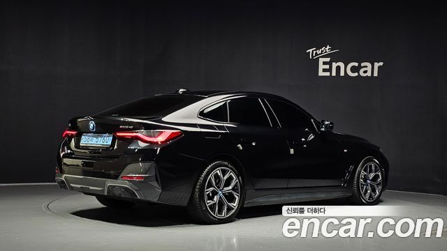 BMW i4 eDrive40 M Sports — пробег 45 076 км — фото 2 из 5