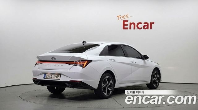 Hyundai AVANTE из Кореи Encar