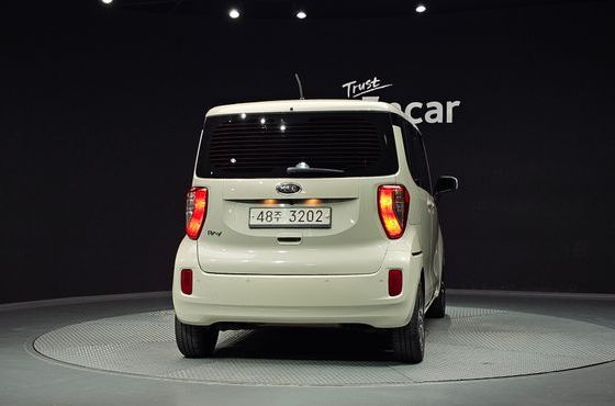 Kia RAY Luxury — пробег 132 398 км — фото 4 из 5