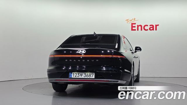 Hyundai Grandeur из Кореи Encar