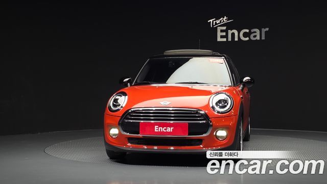 Mini Cooper 5Door Mid 3rd — пробег 32 892 км — фото 3 из 5