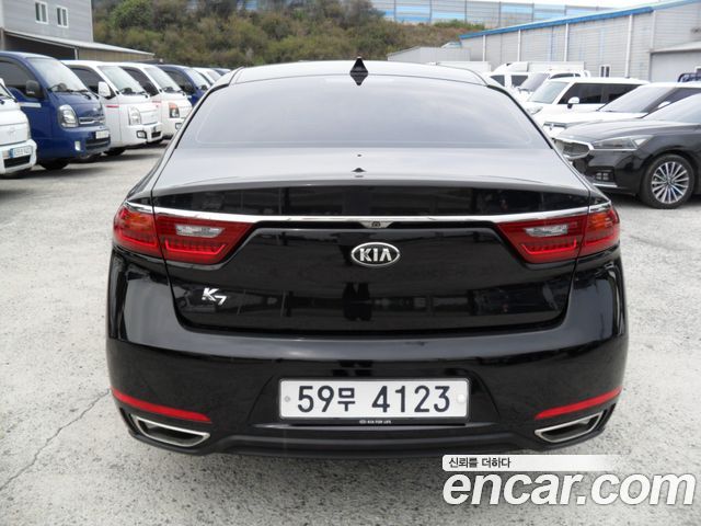Kia K7 из Кореи Encar