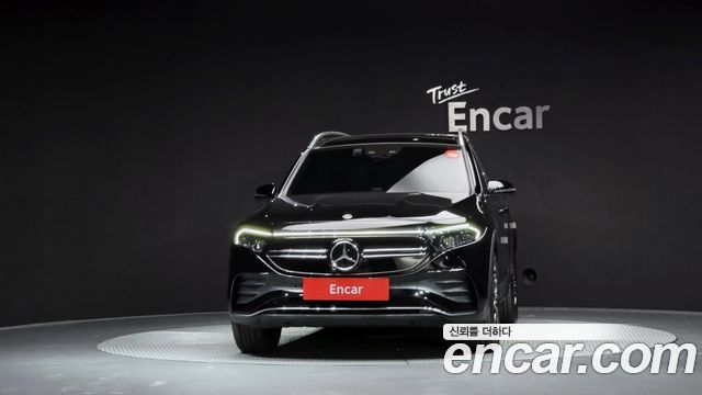Mercedes-Benz EQB EQB300 4MATIC AMG Line — пробег 56 346 км — фото 3 из 5