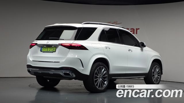 Mercedes-Benz GLE-Class GLE450 4MATIC — пробег 5 510 км — фото 2 из 5