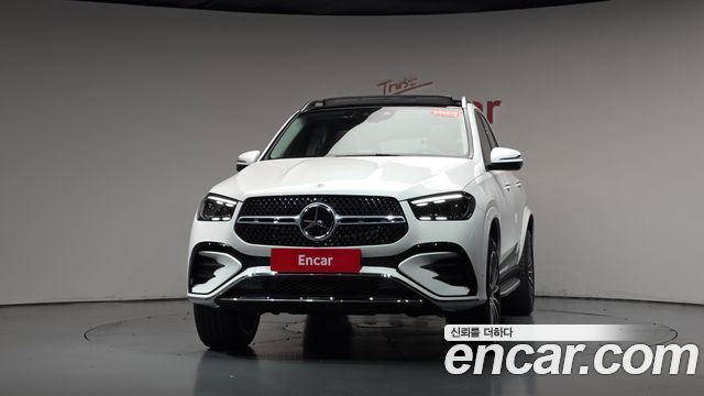 Mercedes-Benz GLE-Class GLE450 4MATIC — пробег 5 510 км — фото 3 из 5