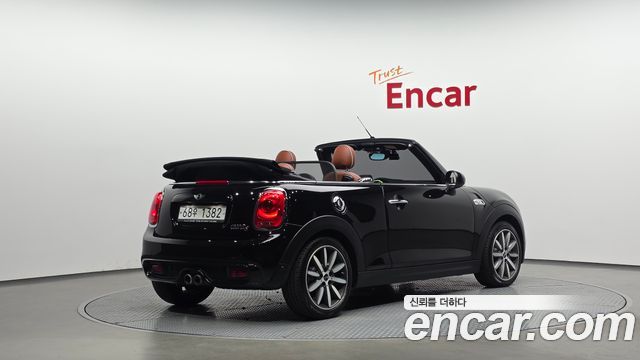 Mini Cooper Convertible Standard 3rd — пробег 58 195 км — фото 2 из 5