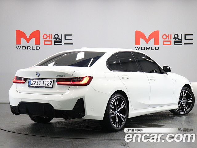 BMW 3-Series 320i M Sport — пробег 11 247 км — фото 2 из 5