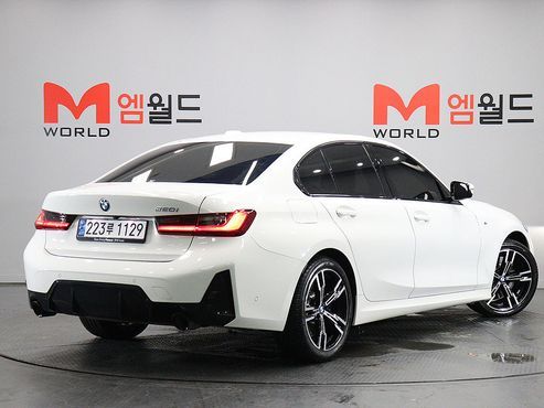 BMW 3-Series 320i M Sport — пробег 11 247 км — фото 2 из 5