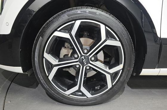 Kia Niro Signature — пробег 63 563 км — фото 5 из 5