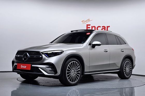 Mercedes-Benz GLC-Class GLC300 4MATIC AMG Line — пробег 25 165 км — фото 1 из 5