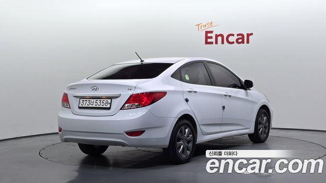 Hyundai Accent из Кореи Encar