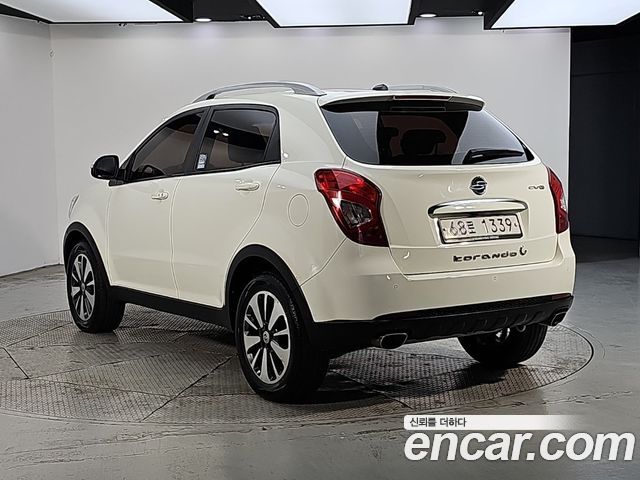 Ssangyong KORANDO 2.0 CVT 2WD Deluxe — пробег 155 000 км — фото 3 из 5