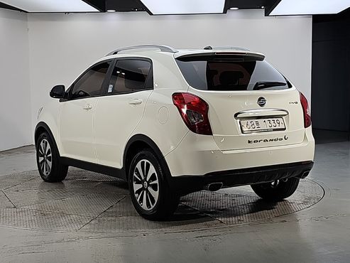 Ssangyong KORANDO 2.0 CVT 2WD Deluxe — пробег 155 000 км — фото 3 из 5