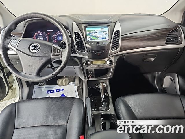 Ssangyong KORANDO 2.0 CVT 2WD Deluxe — пробег 155 000 км — фото 5 из 5