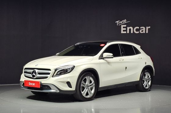 Mercedes-Benz GLA-Class GLA200 d — пробег 86 767 км — фото 1 из 5