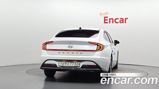 Hyundai Sonata 2.0 Premium — пробег 24 123 км — фото 4 из 5
