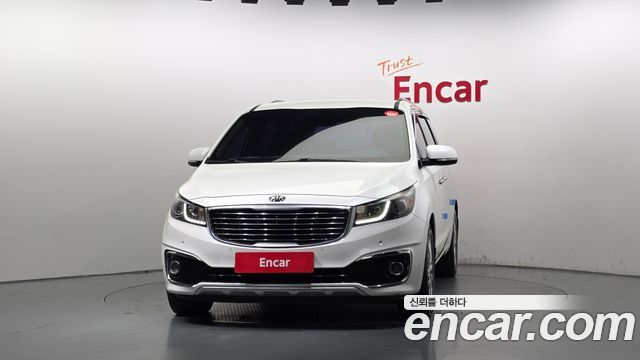 Kia Carnival 9-seater Prestige — пробег 350 483 км — фото 3 из 5