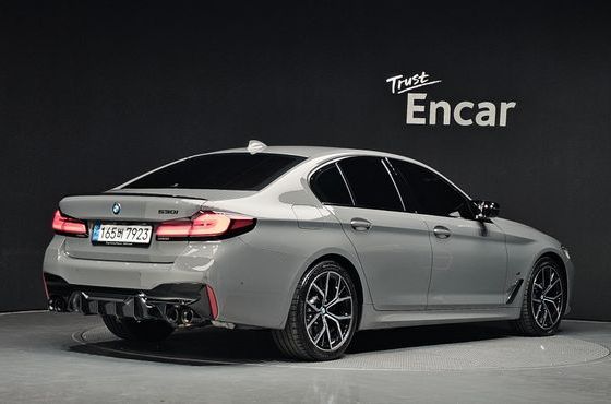BMW 5-Series 530i M Sport Package — пробег 58 458 км — фото 2 из 5