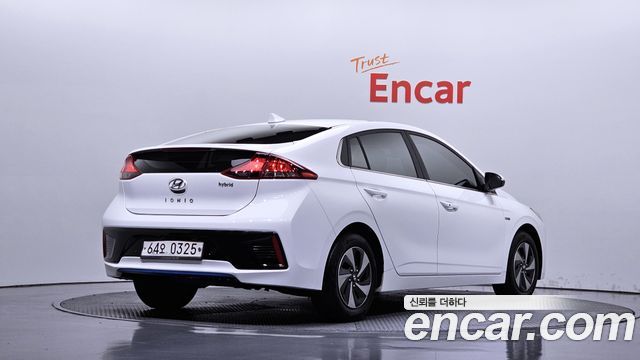 Hyundai Ioniq N — пробег 188 357 км — фото 2 из 5