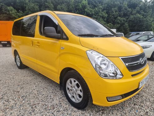 Hyundai Starex 12-Seater Wagon CVX Luxury — пробег 137 000 км — фото 3 из 5