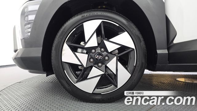 Hyundai Kona из Кореи Encar