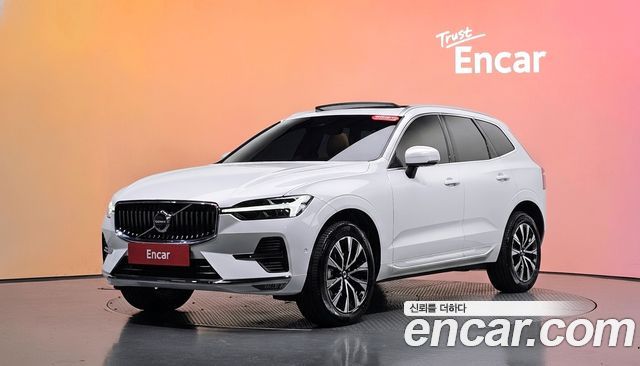 Volvo XC60 B5 Ultra Bright — пробег 13 378 км — фото 1 из 5