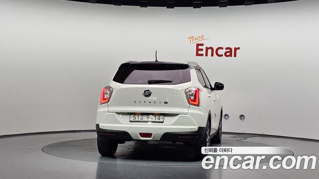 Ssangyong TIBOLI из Кореи Encar