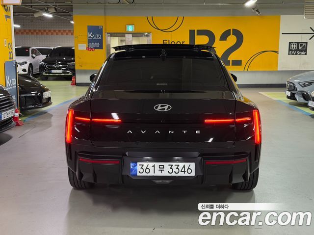 Hyundai AVANTE 2.0 Inspiration — пробег 23 км — фото 4 из 5