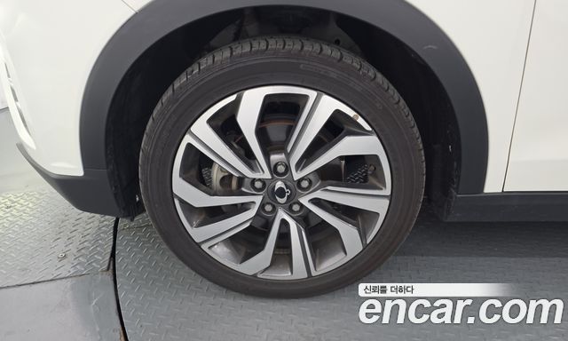 Ssangyong TIBOLI из Кореи Encar