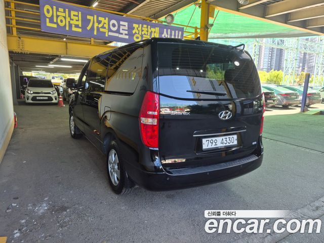 Hyundai Starex 4WD Wagon 12-Seater Smart — пробег 99 522 км — фото 2 из 5