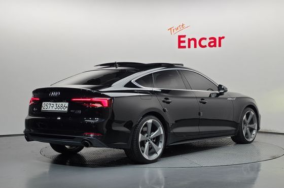 Audi A5 45 TFSI Quattro Premium Sportback — пробег 155 933 км — фото 2 из 5