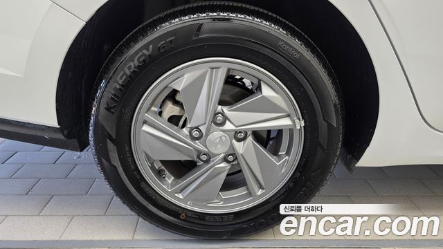 Hyundai AVANTE 1.6 Smart — пробег 6 188 км — фото 5 из 5