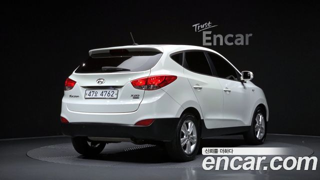 Hyundai Tucson Diesel 2WD X20 Luxury — пробег 187 298 км — фото 2 из 5