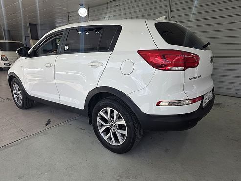 Kia Sportage Diesel 2WD Luxury — пробег 208 731 км — фото 5 из 5