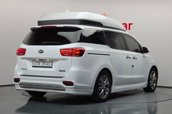 Kia Carnival Gasoline 9-Seater Hi-Limousine Noblesse Special — пробег 131 137 км — фото 2 из 5