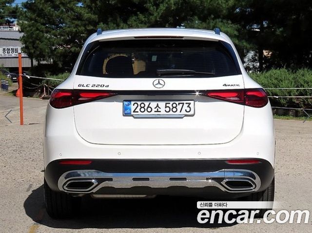 Mercedes-Benz GLC-Class GLC220 d 4MATIC — пробег 3 272 км — фото 4 из 5