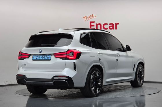 BMW iX3 M Sports — пробег 194 881 км — фото 2 из 5