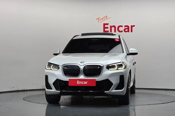BMW iX3 M Sports — пробег 194 881 км — фото 3 из 5