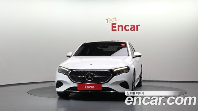 Mercedes-Benz E-Class из Кореи Encar