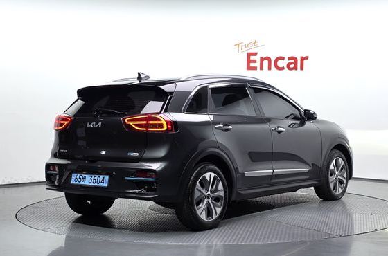 Kia Niro Noblesse — пробег 86 941 км — фото 2 из 5