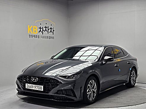Hyundai Sonata 2.0 Premium Plus — пробег 65 477 км — фото 1 из 5