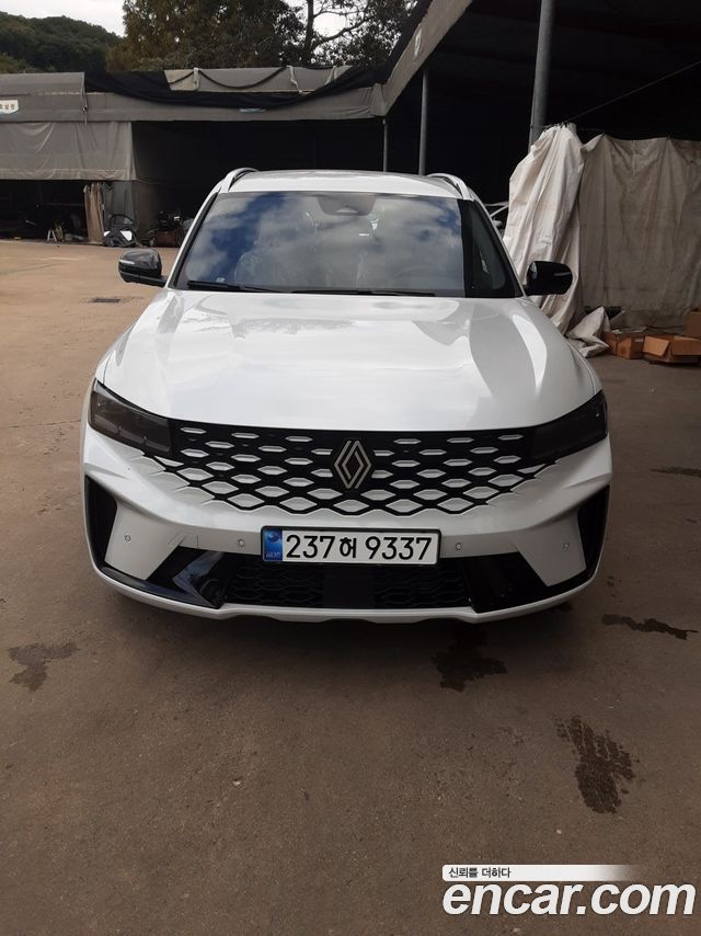 Renault (Samsung) Grand Koleos 1.5 E-TECH Iconic 2WD — пробег 7 км — фото 1 из 5