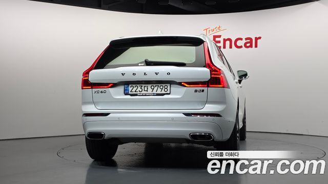 Volvo XC60 B5 Inscription — пробег 77 936 км — фото 4 из 5