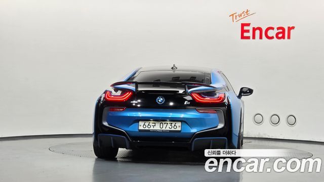 BMW i8 Coupe — пробег 227 204 км — фото 4 из 5