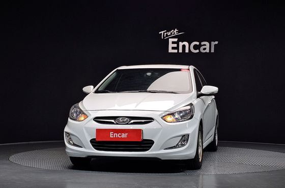 Hyundai Accent 1.4 VVT Premier — пробег 131 796 км — фото 3 из 5